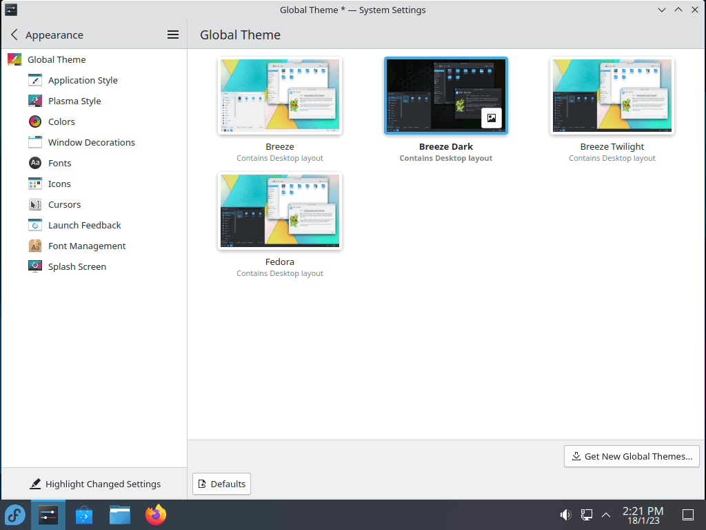 First look at KDE Plasma's appearance settings with theme options on Fedora Linux.