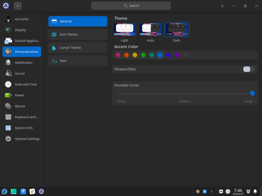 Initial customization options in the Deepin appearance menu on Fedora Linux.