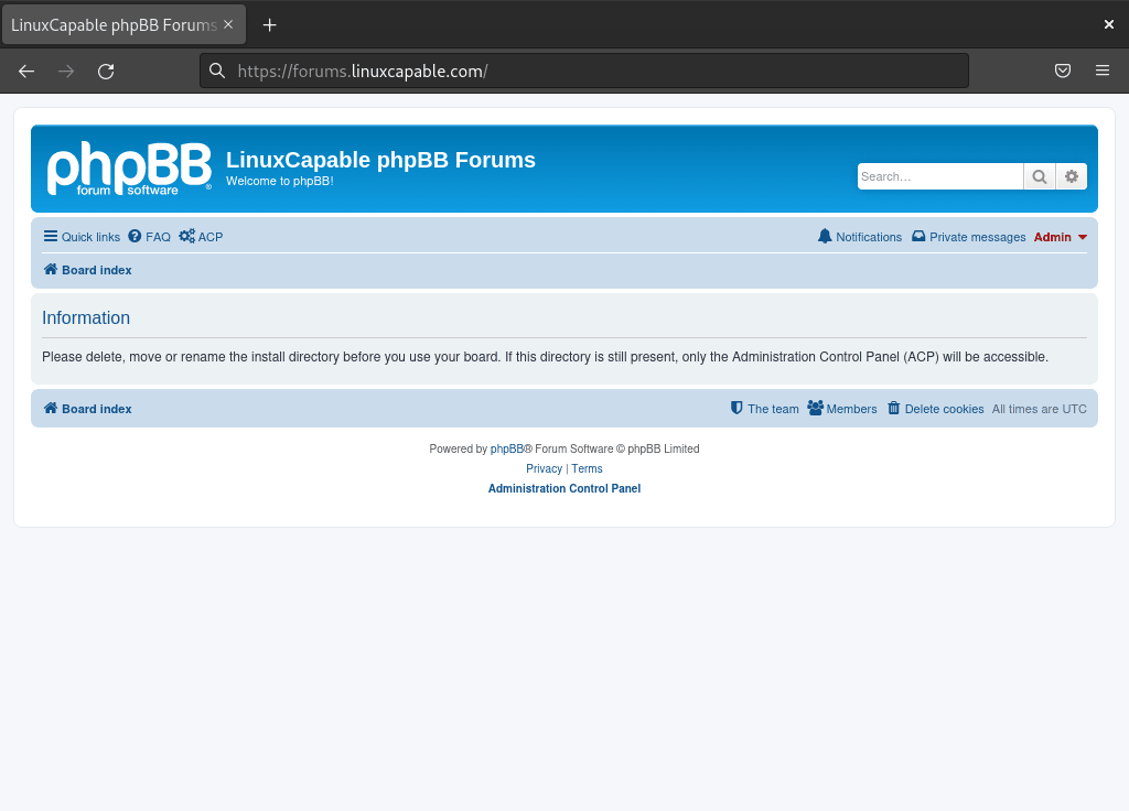 Screenshot of phpBB forums with the install folder present on Debian Linux.
